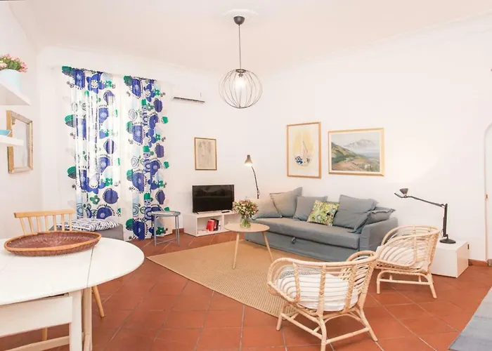 Spacious In The Centre Of Apartman Róma